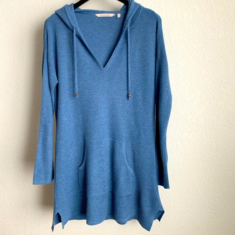 Blue Soft surroundings pullover Size medium